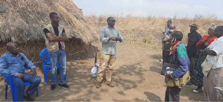 Technical meeting with with Quessua Chikama production group on the finalization of the outlet system from water tanks