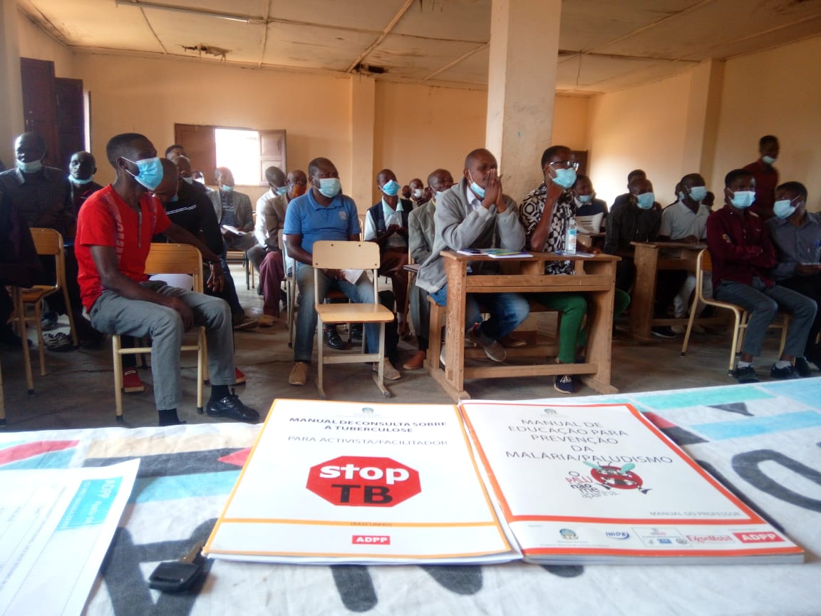 TCE Uige: Refresher training for teachers in Maquela do Zombo on prevention measures against malaria, HIV/AIDS, TB, and sexual & reproductive health